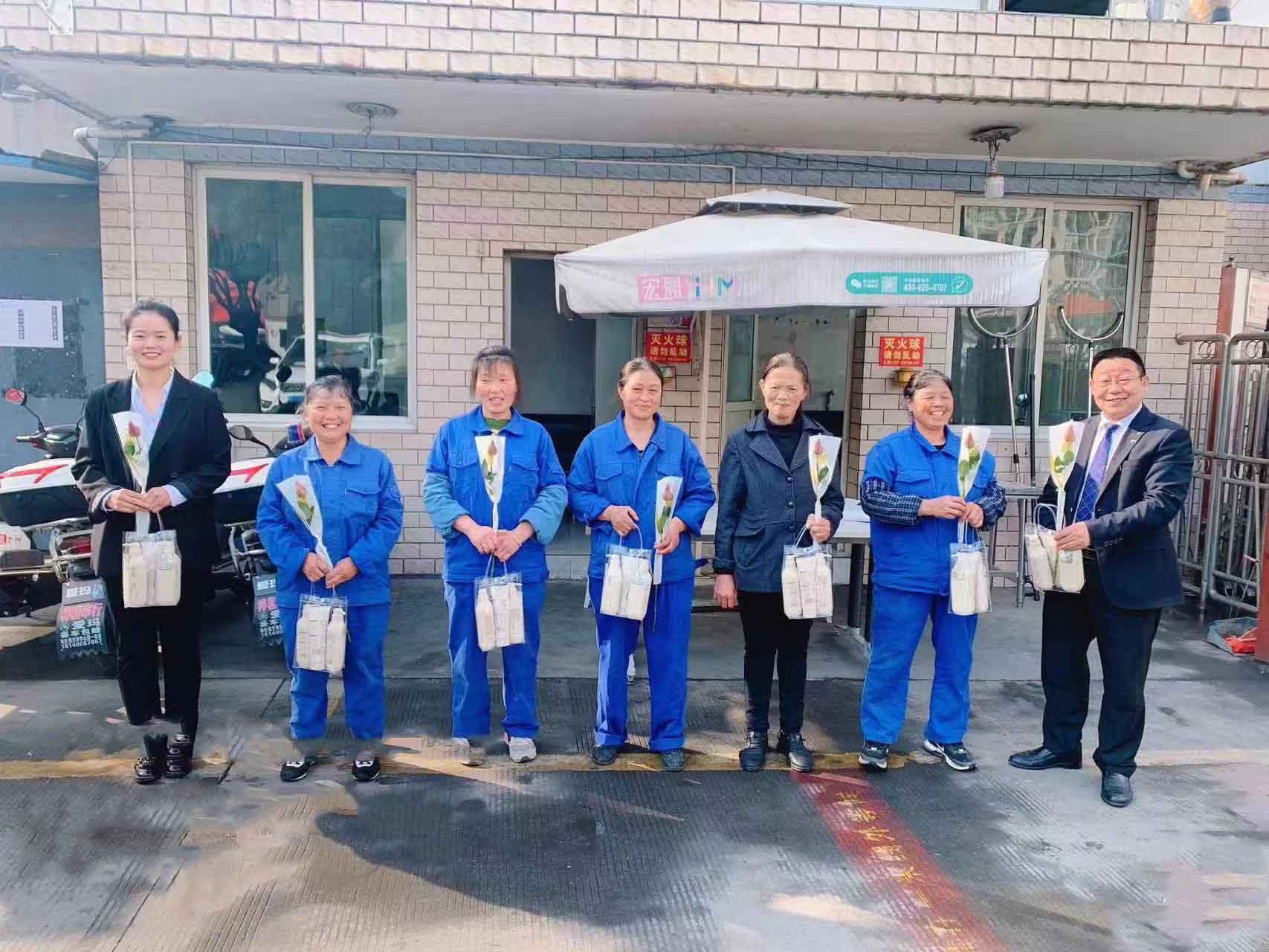青青草原网址環境